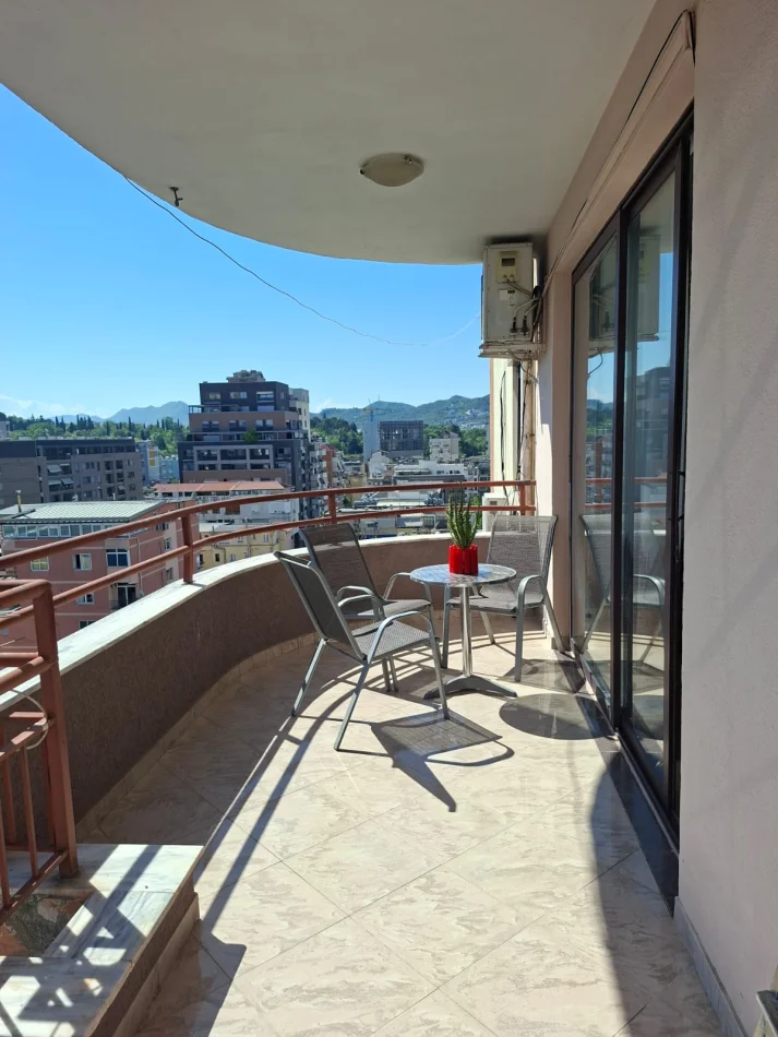 Tirane, jepet me qera apartament 2+1+Aneks+Ballkon Kati 8, 145 m² 950 € (Rruga Nikolla Tupe)
