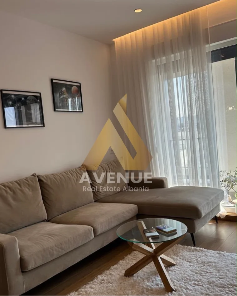 Tirane, shitet apartament 2+1 Kati 10, 94 m² 270.000 € (Kompleksi Kontakt)