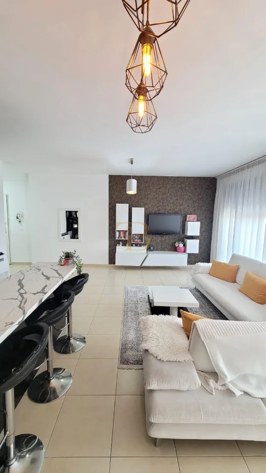 Tirane, shitet apartament 2+1+2 Kati 4, 122 m² 280.000 € (Rezidenca Alba)