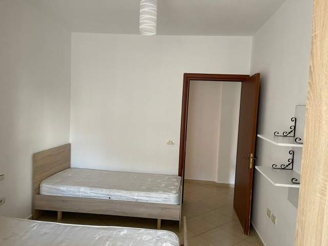 Tirane, jepet me qera apartament 2+1+BLK Kati 3, 100 m² 400 Euro (rrapo hekali)