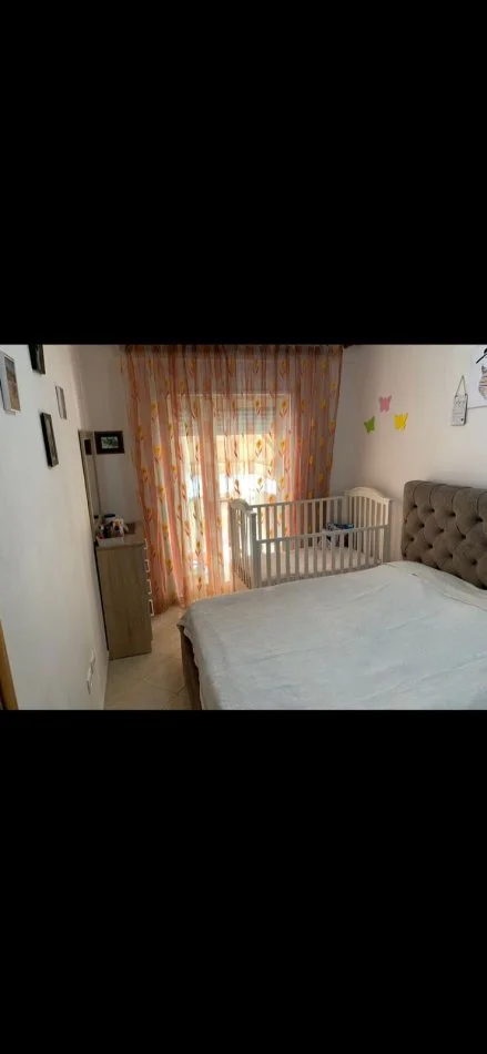 Tirane, jepet me qera apartament 1+1, Kati 5, 50 m² 400 € (Kompleksi Star)