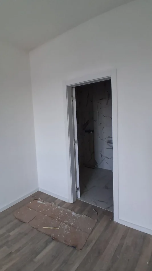 Shqiperi, jepet me qera nga Pronari, pa-komision apartament 2+1+Aneks+Ballkon Kati 5, 99 m² 500 € 