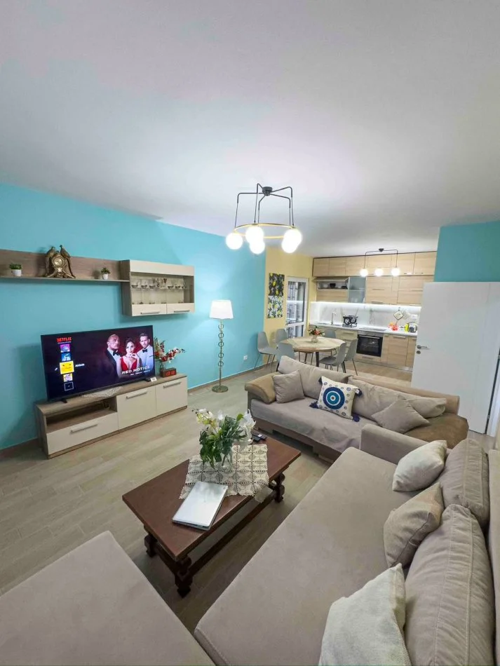 Tirane, jepet me qera Vile 2+1+Aneks+Ballkon , 330 m² 1.100 € (Vilat Gjermane).