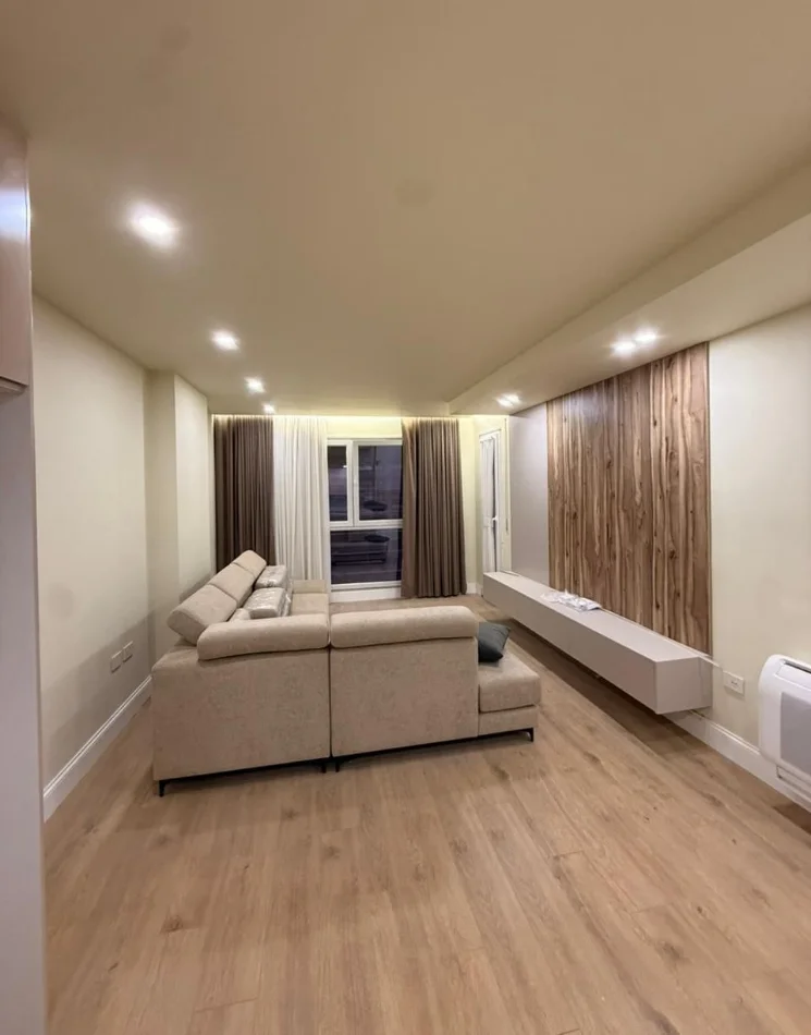 Tirane, shitet apartament 2+1+Ballkon Kati 2, 114 m² 150.000 € 