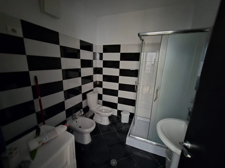 Durres, shitet apartament Kati 7, 90 m² 110.000 € 