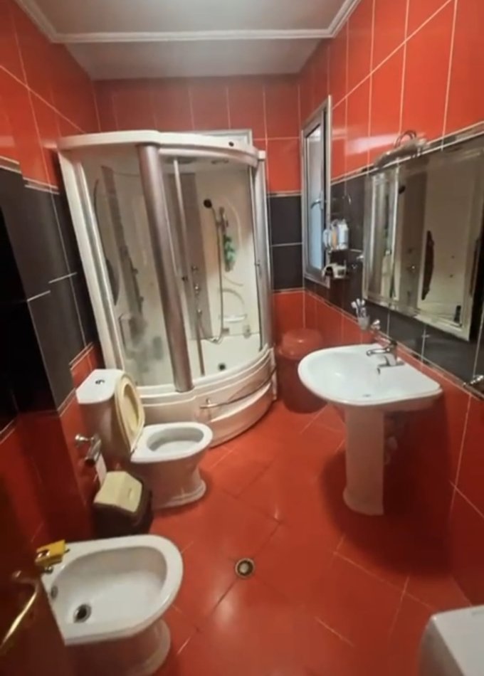 Vlore, shes apartament 2+1+Ballkon Kati 1, 100 m² 250.000 € (Lugomare, Vlore)