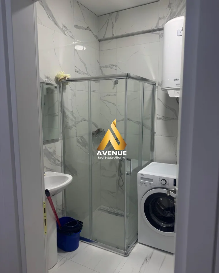 Tirane, jepet me qera apartament 1+1+Ballkon Kati 2, 65 m² 500 € (Rruga Sokrat Miho)