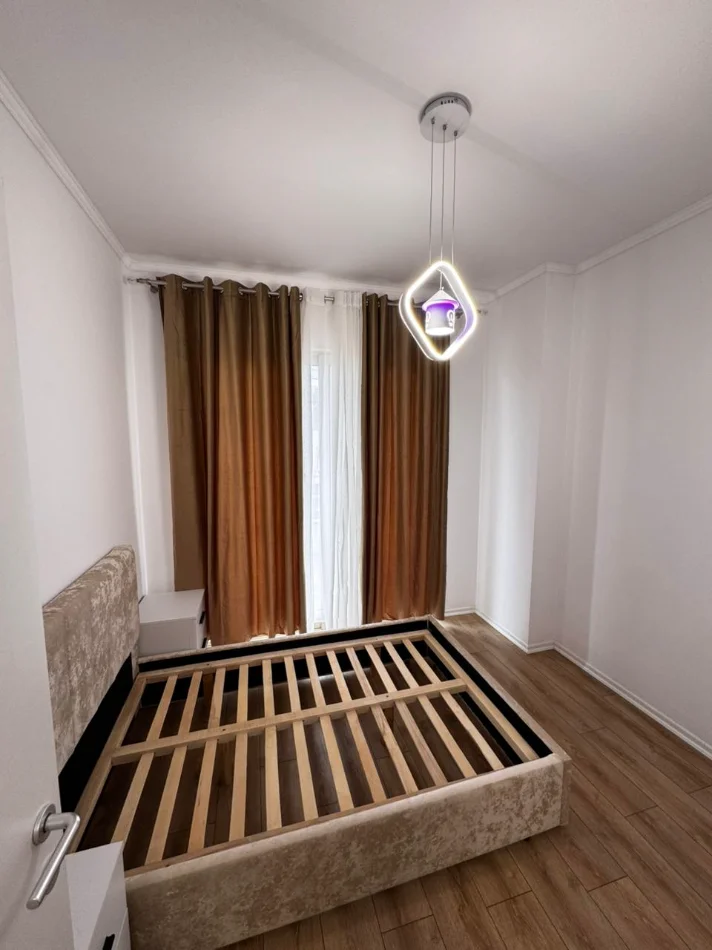 Tirane, shitet apartament 2+1+Aneks+Ballkon Kati 8, 81 m² 155.000 € (Astir)