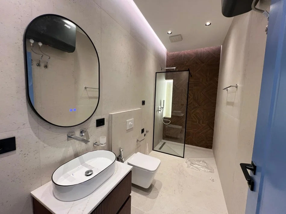 Tirane, jepet me qera apartament 1+1 Kati 0, 90 m² 900 € (Kodra e Diellit)