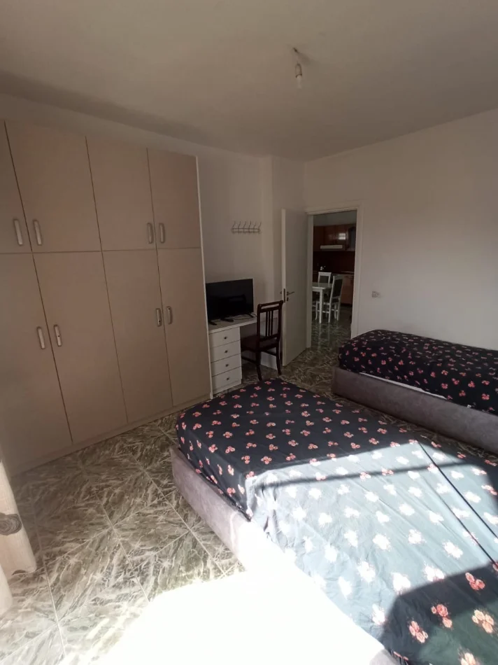 Tirane, jepet me qera apartament 2+1 Kati 6, 91 m² 600 € 