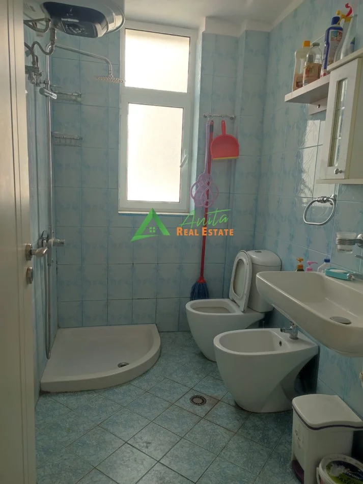 Tirane, shitet apartament 2+1+Ballkon Kati 3, 58 m² 140.000 € (Vasil Shanto)