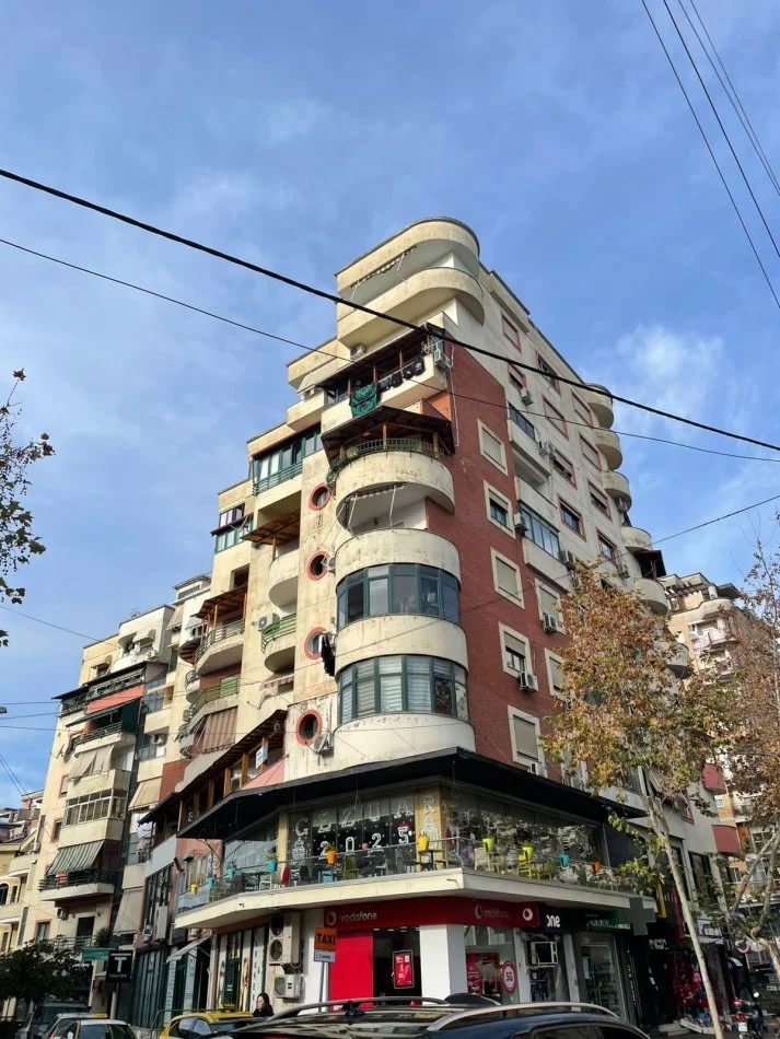 Tirane, jepet me qera apartament 1+1 Kati 1, 50 m² 500 € (Don Bosko)