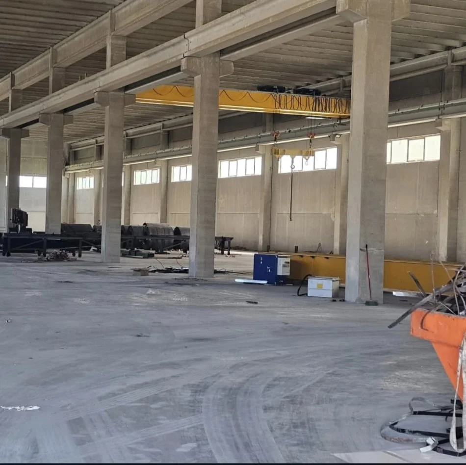 Durres, jepet me qera magazine Kati 0, 3.500 m² 8.800 € (Fllakë)