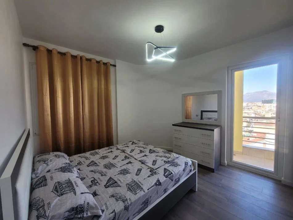 Tirane, shitet apartament 1+1 Kati 5, 60 m² 115.000 € (Kupola)