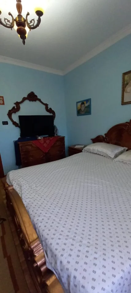 Tirane, jepet me qera apartament 1+1 Kati 4, 33.000 € (Rruga Gaqo Tashko)