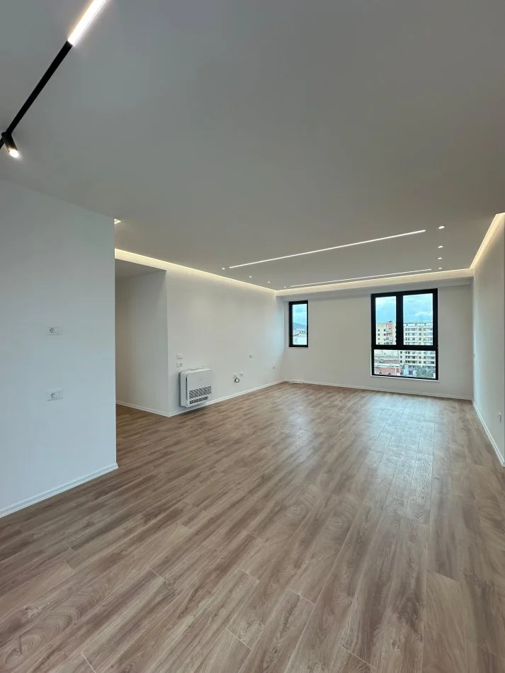 Tirane, shitet apartament 2+1+Aneks+Ballkon Kati 7, 120 m² 350.000 € (Myslym Shyri)