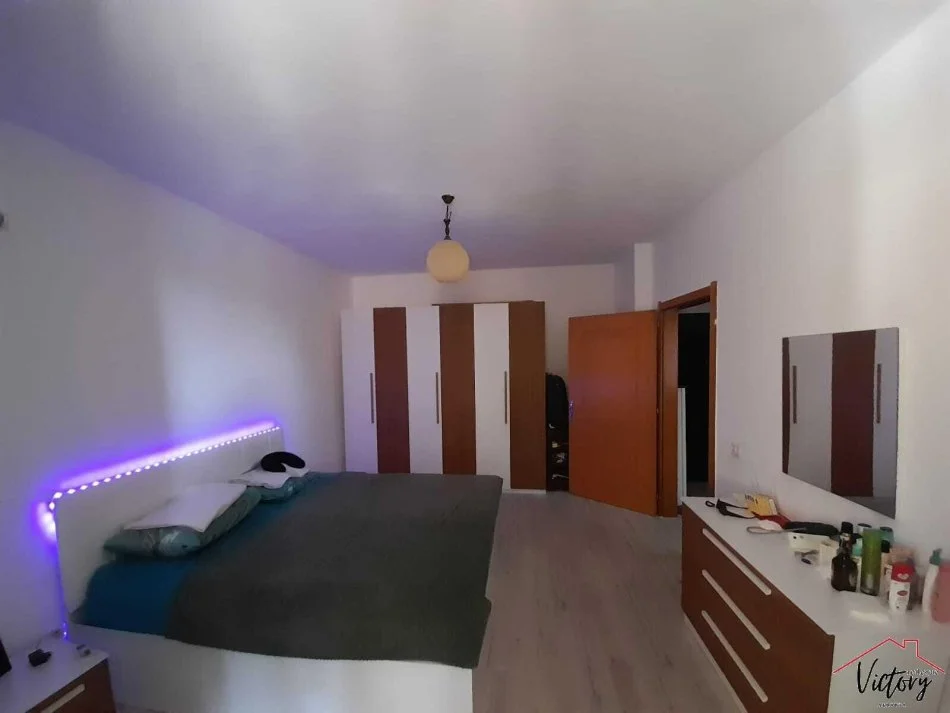 Lezhe Shengjin, shitet apartament 1+1 Kati 6, 60 m² 75.000 € (Shengjin)