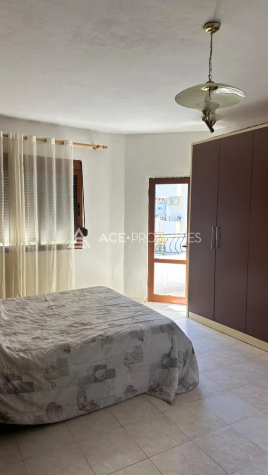 Durres, jepet me qera apartament 2+1 Kati 3, 100 m² 450 € (Durres,Plazh)