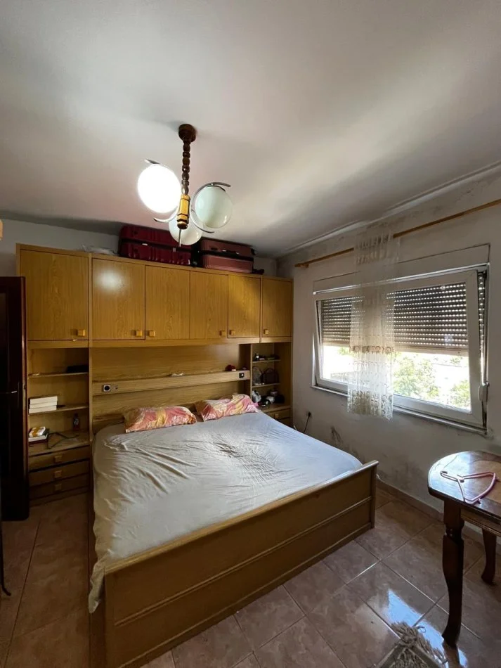 Tirane, jepet me qera apartament 2+1 Kati 6, 100 m² 700 € 