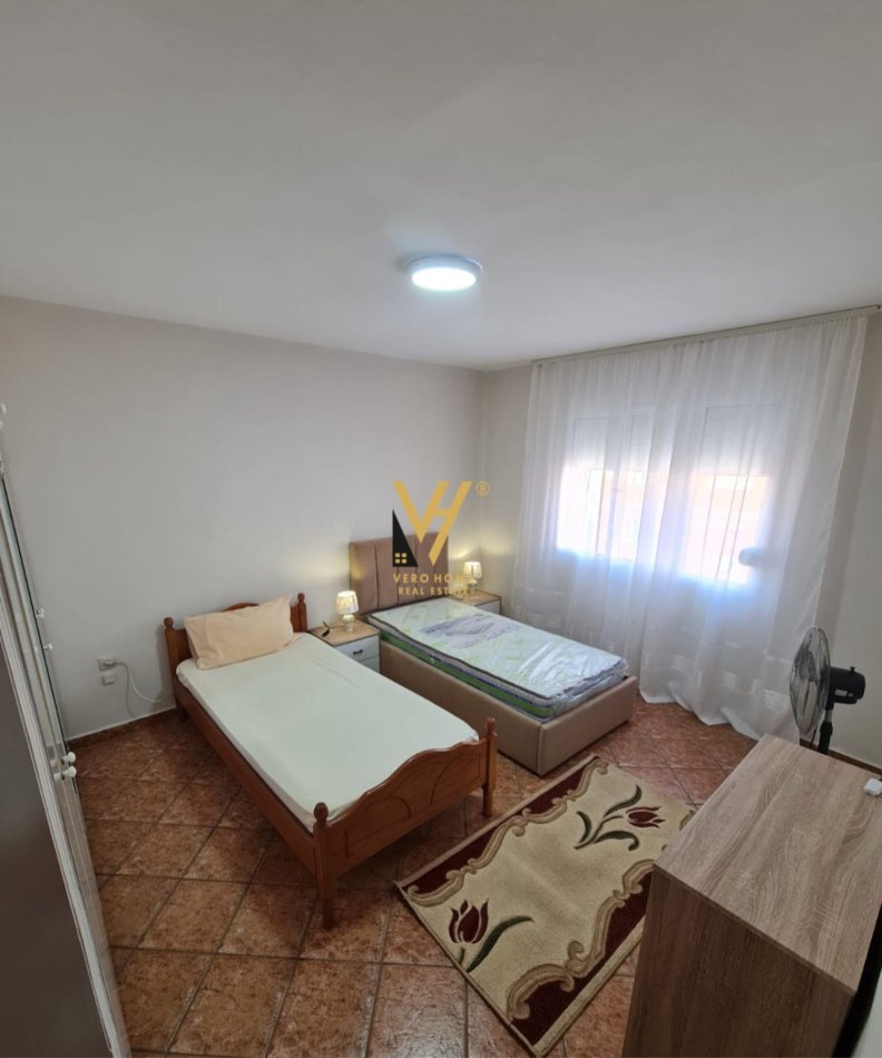 Tirane, jepet me qera apartament 2+1+Ballkon Kati 5, 78 m² 550 € (RRUGA E ELBASANIT)