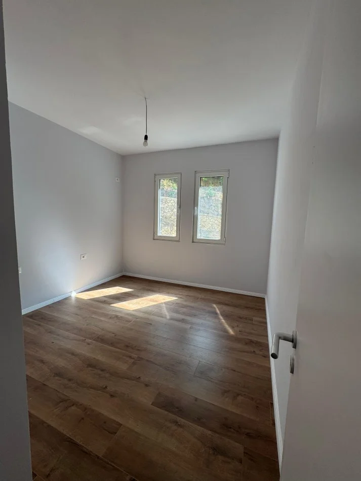 Tirane, shes apartament 2+1 Kati 2, 91 m² 135.000 €