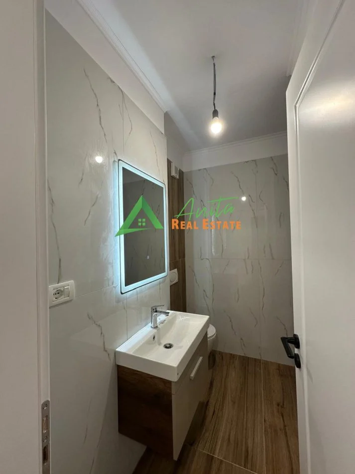 Tirane, shitet apartament 1+1 Kati 2, 43 m² 120.000 € (Rruga Haxhi Hysen Dalliu)