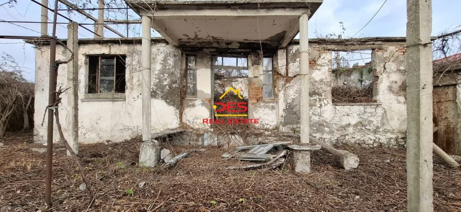 Vlore, shitet shtepi 2+1 Kati 0, 80 m² 35.000 € (Nartë)