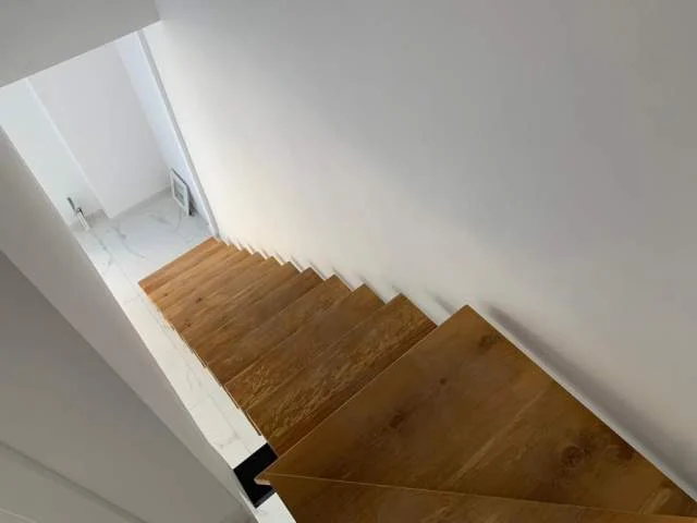 Sarande, shitet apartament duplex 2+1+BLK Kati 4, 104 m² 170.000 Euro (Rruga "Mitat Hoxha" ne Sarande)