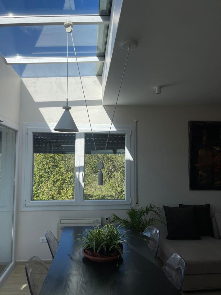 Tirane, shes apartament 2+1+Ballkon Kati 2, 126 m² 370.000 € (Long Hill Residence)