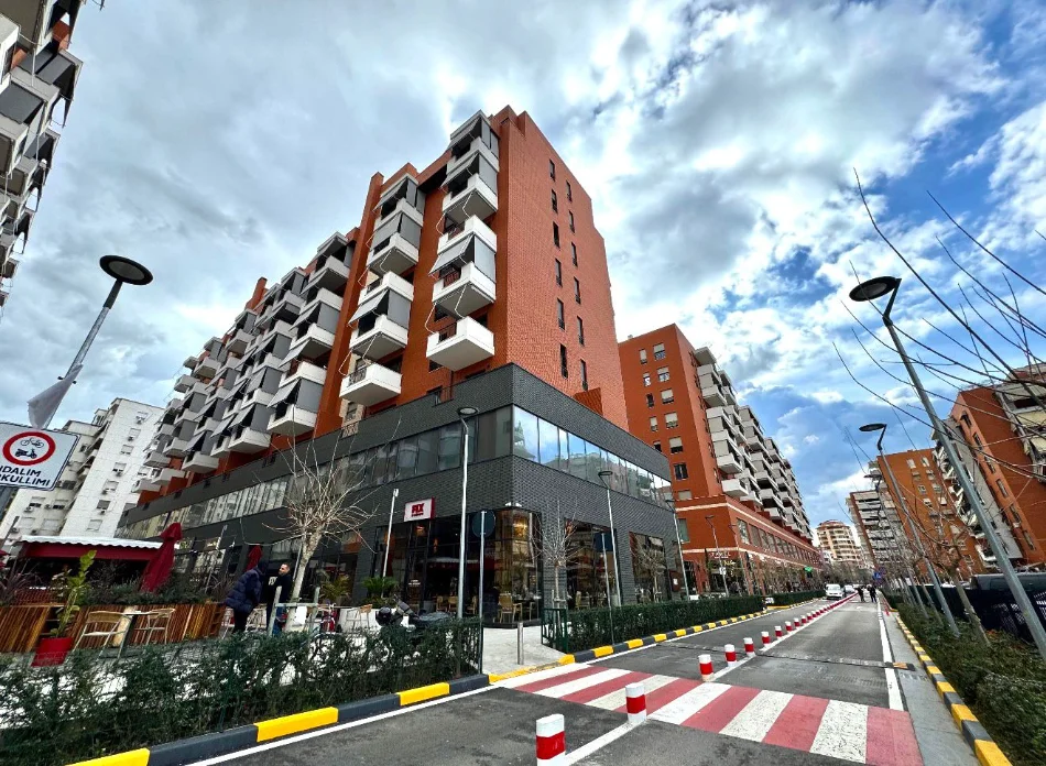 Tirane, shitet apartament 2+1 , 114 m² 420.000 € (delijorgji)