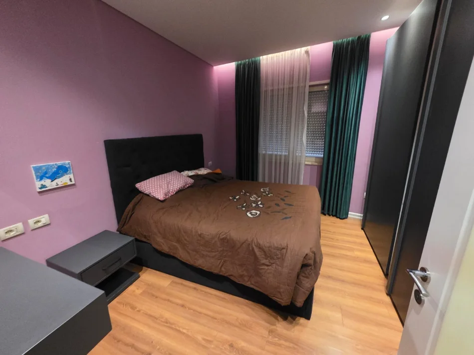 Tirane, jepet me qera apartament 1+1 Kati 4, 75 m² 600 € (Don Bosko mbrapa Bujtines se Gjelit)