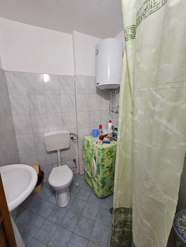 Durres, jepet me qera apartament 1+1+BLK Kati 7, 55 m² 300 Euro