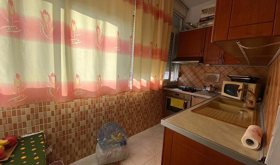 Tirane, jepet me qera apartament Kati 7, 100 m² 550 €