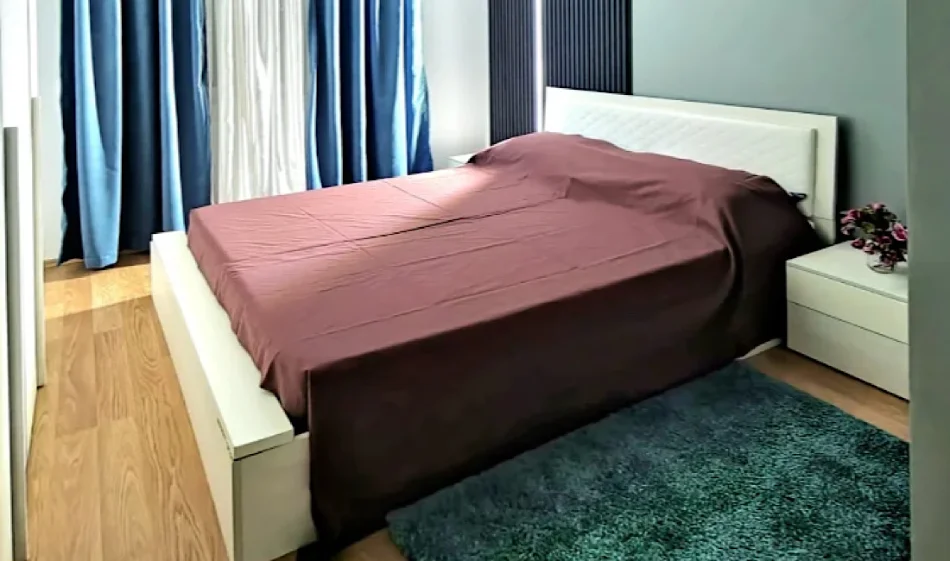 Tirane, jepet me qera apartament 2+1 Kati 4, 85 m² 650 € 