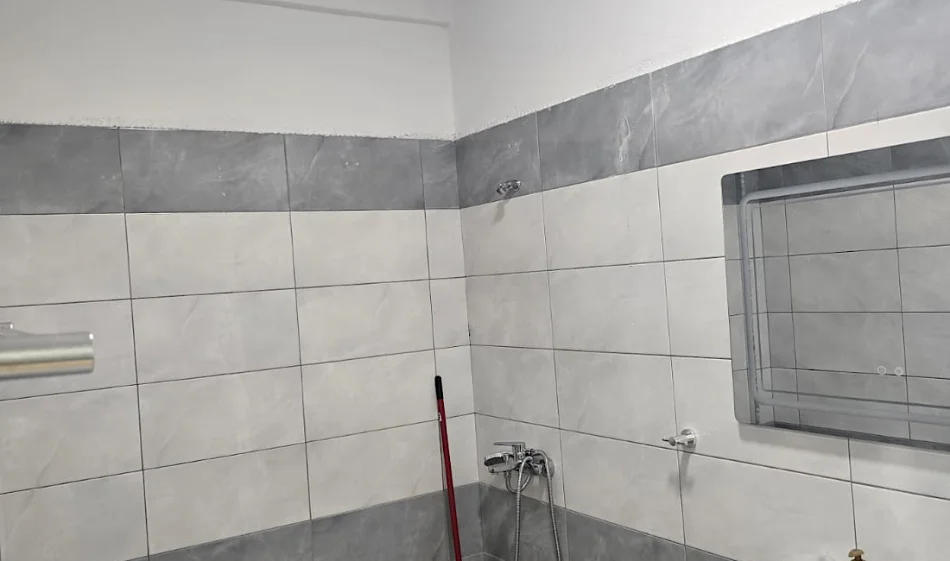 Tirane, jepet me qera apartament 1+1 Kati 5, 74 m² 500 € 
