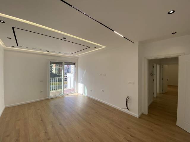 Tirane, jepet me qera apartament 3+1+BLK Kati 3,Astir, 110 m² 500 Euro