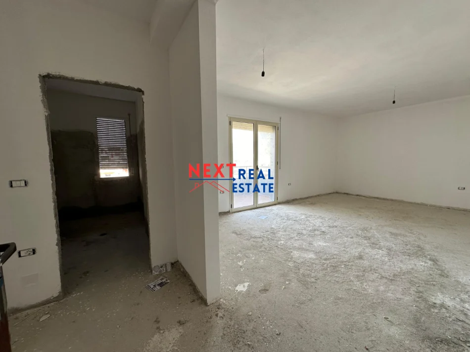 REZERVO PRONEN VETEM ME 500€! SHITET APARTAMENT 1+1 NE LUNGOMARE, VLORE