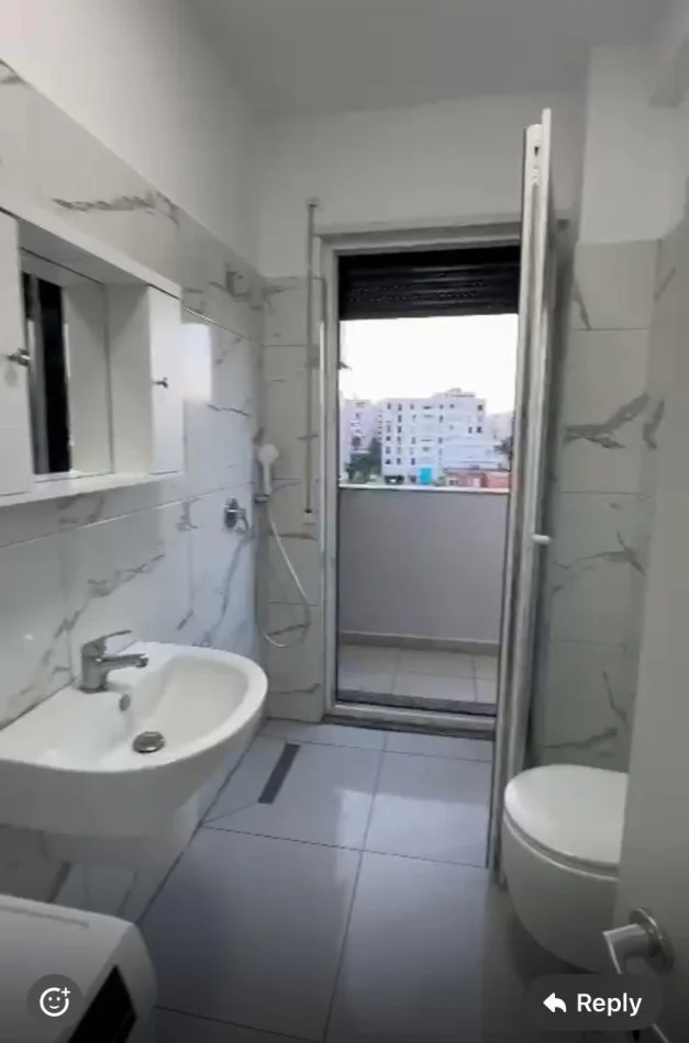 jepet me qera apartament 2+1 vila L 2-astir , 380 €