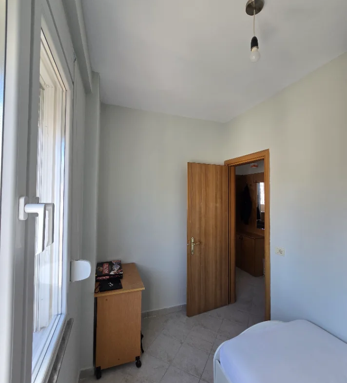 Tirane, jepet me qera apartament 2+1 Kati 8, 68 m² 670 € (bulevardi zogu i pare)
