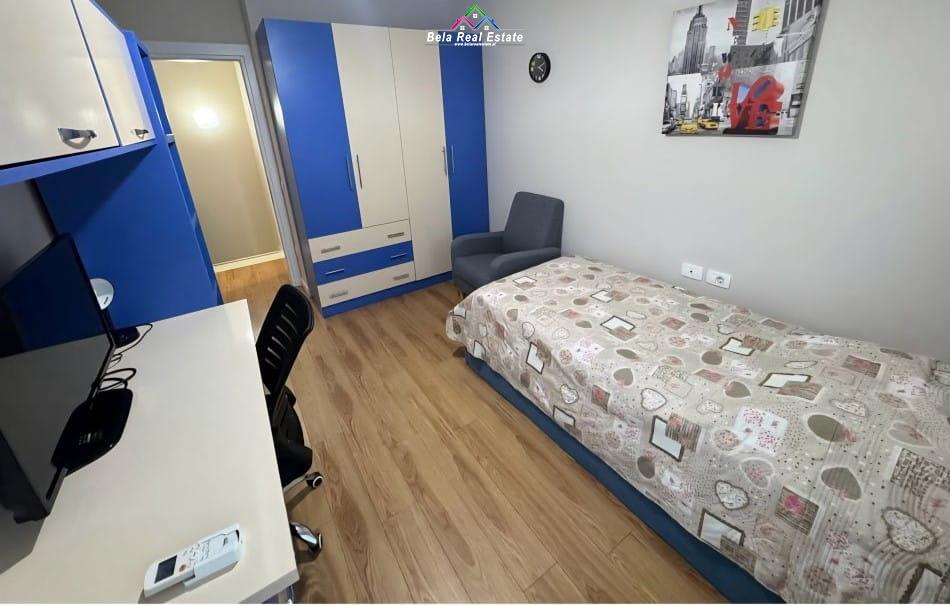 Tirane, jepet me qera apartament 2+1 Kati 0, 90 m² 700 € (kodra e diellit)
