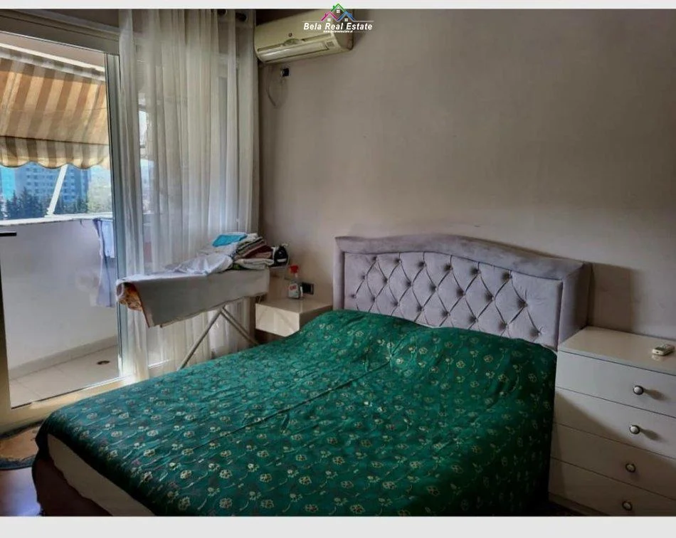 Tirane, jepet me qera apartament 2+1+Ballkon Kati 5, 100 m² 700 € (Don Bosko, prane Kishes Katolike)