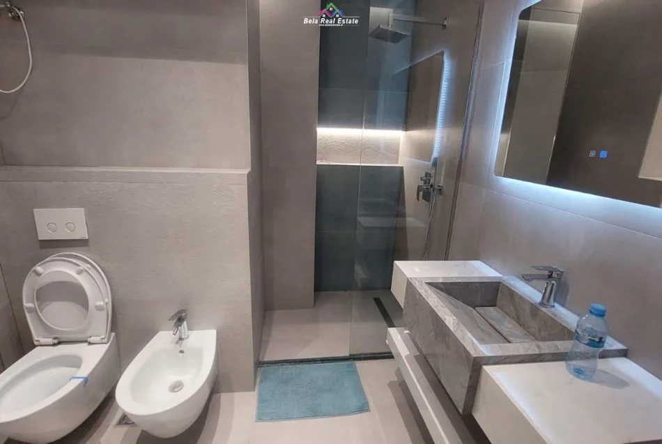 Tirane, jepet me qera apartament 1+1+Ballkon Kati 2, 70 m² 740 € (medar shtylla)