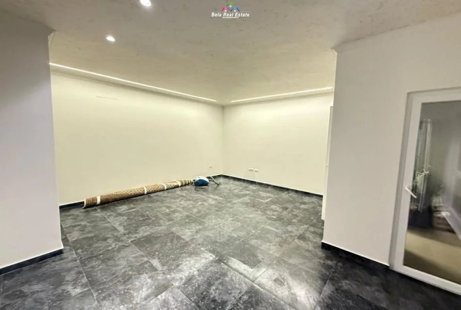 Tirane, jepet me qera apartament 2+1+Ballkon Kati 6, 105 m² 800 € (zogu i zi)