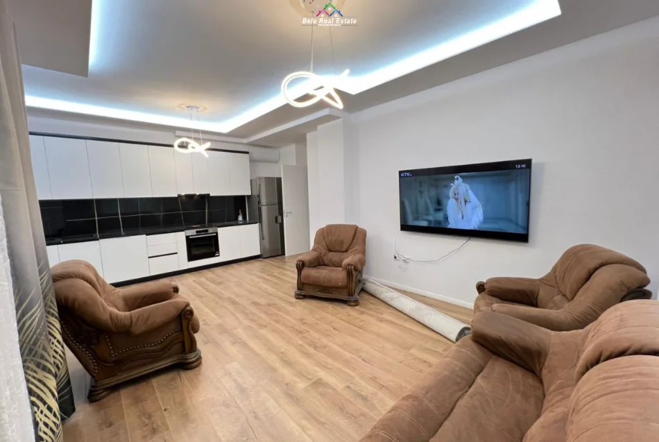 Tirane, jepet me qera apartament 2+1 Kati 1, 85 m² 800 € (dritan hoxha)