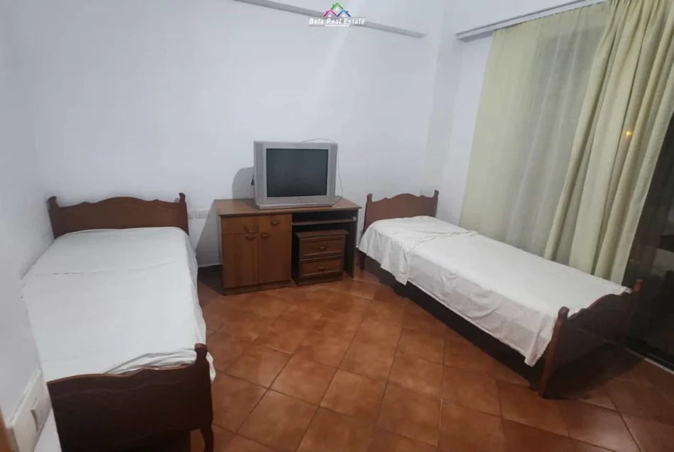 Tirane, jepet me qera apartament 2+1 Kati 1, 97 m² 520 € (irfan tomini)