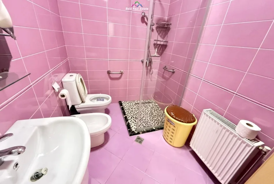 Tirane, shes apartament 1+1 Kati 2, 72 m² (tish dahia)