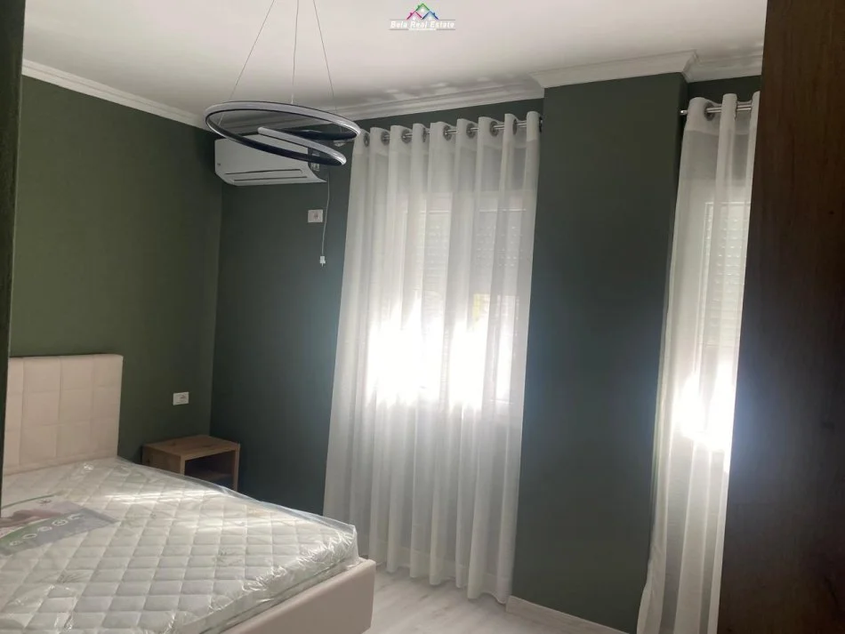 Tirane, jepet me qera apartament 1+1 Kati 6, 70 m² 450 € (Rruga Don Bosko)