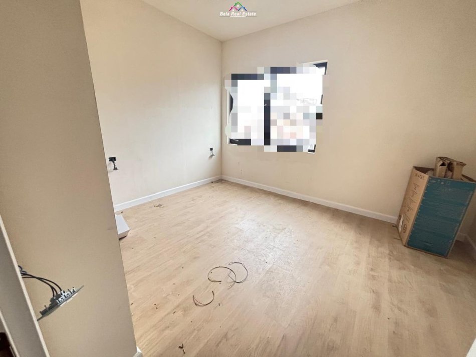 Tirane, jepet me qera zyre Kati 2, 120 m² 1.100 € (vasil shanto)