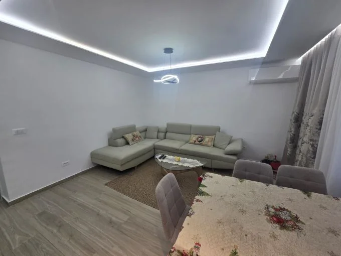 Tirane, shitet apartament 2+1+Aneks Kati 1, 76 m² 188.500 € (rruga bardhyl)