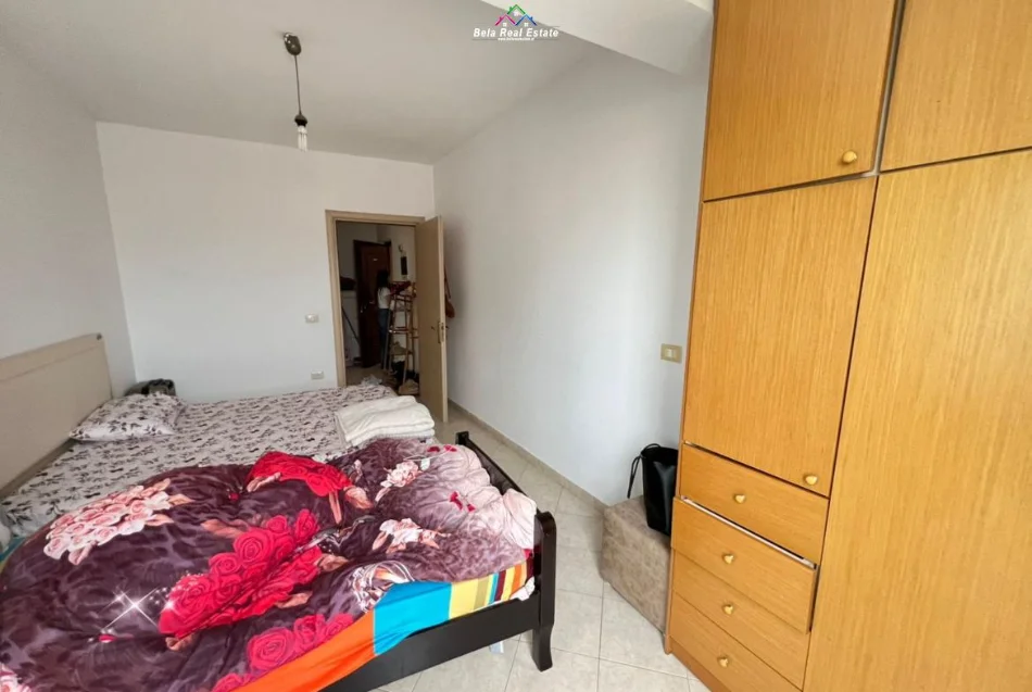 Tirane, jepet me qera apartament 1+1+Ballkon Kati 6, 65 m² 670 € (vasil shanto)